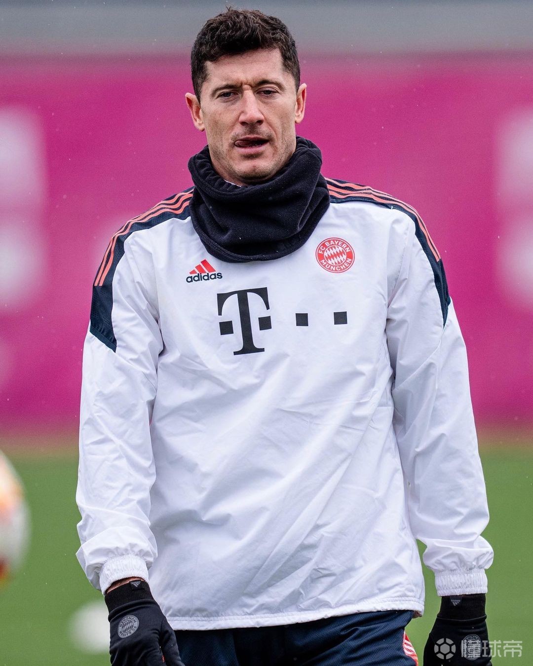 ng28关于今夜体能课后；莱比锡单刀错失备战欧冠；球迷炸锅；年轻球员得到机会的信息